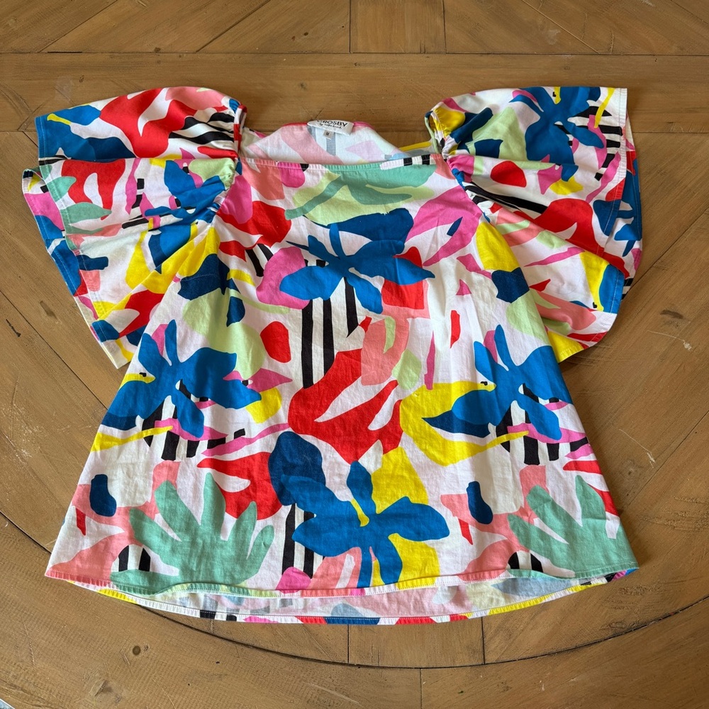 CROSBY by Mollie Burch Multicolor Flutter Sleeve Floral Top